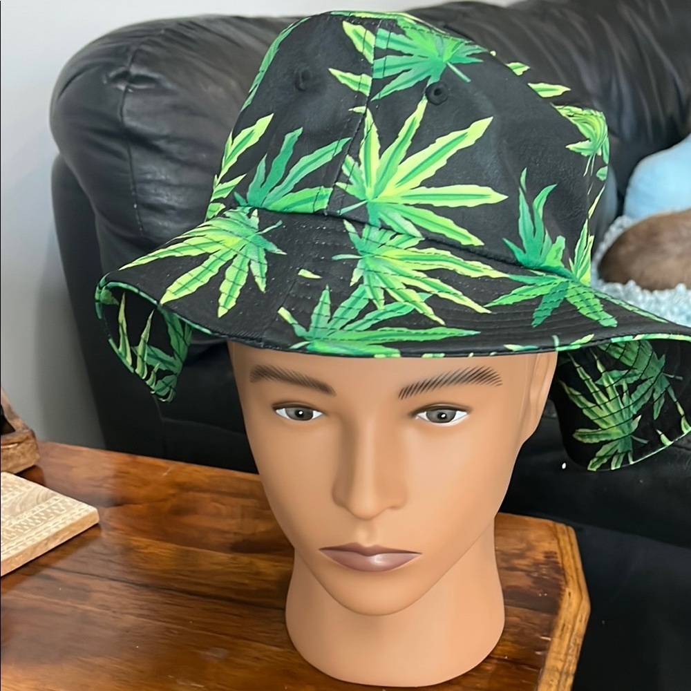 Tropical Leaf Print Bucket Hat